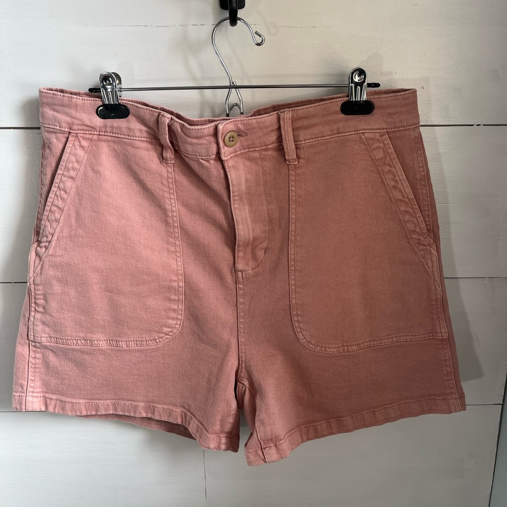 Dex Rose Pink High-Waist Utility Shorts